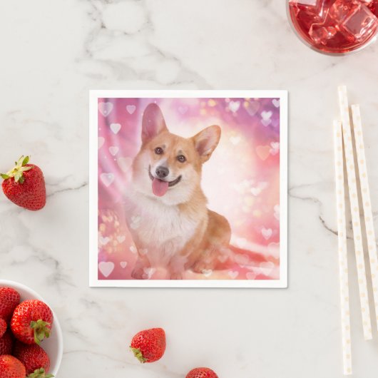 Glimlachende Welsh Corgi met Harten Servetten (Insitu)