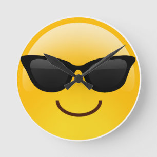 Glimlend gezicht met zonnebrillen Cool Emoji Ronde Klok