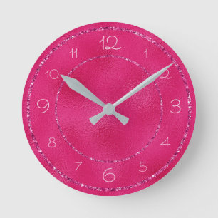 Glitterend en meisjesachtig roze glitters op glanz ronde klok