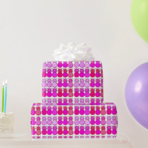 Glitterende roze en rode ananassen cadeaupapier