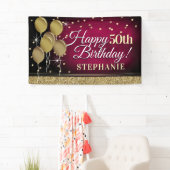 Glittery roze en goud Happy 50th Birthday Banner (Insitu)