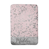Glittery Zilveren Sterren op Roze Gepersonaliseerd Badmat (Voorkant Verticaal)