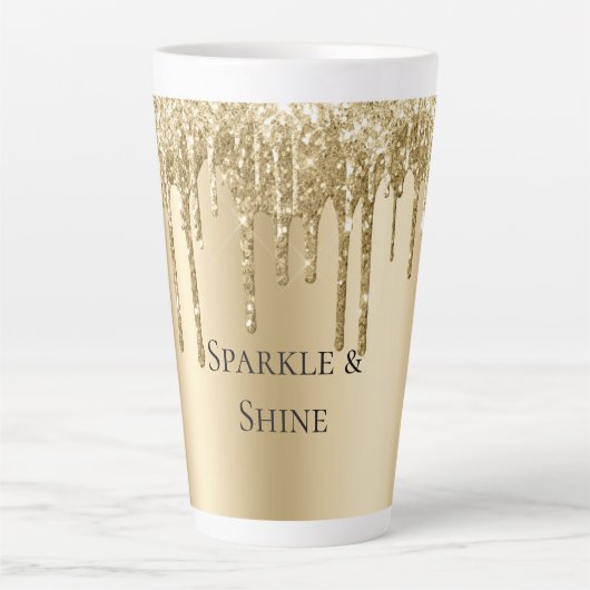 Glitzy Gold Sparkle Glitter Drips Verjaardag Latte Mok (Voorkant)