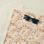 Glitzy Goud Roze Blush Leopard Print Strandlaken (In situ)