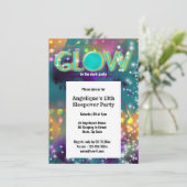 Gloed in het donkerneonfeest kaart (Staand voorkant)