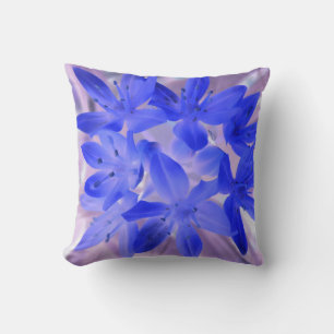 Glory of the Snow Shocking Blue Pillow Kussen