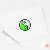 Glossy Green Yin Yang in Balans Ronde Sticker (Envelop)