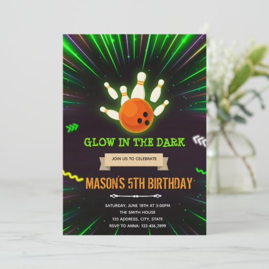 Glow bowling uitnodiging voor verjaardag (Staand voorkant)