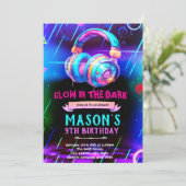 Glow music dance party invitation (Debout devant)