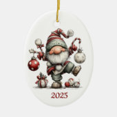 Gnome Ceramic Oval Christmas Ornament (Voorkant)