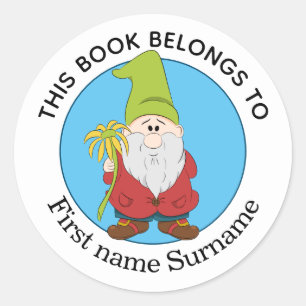 Gnome Dit Boek Is Van Gepersonaliseerd Ronde Sticker