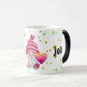 Gnome in love with rainbow heart magische mok (Voorkant rechts)