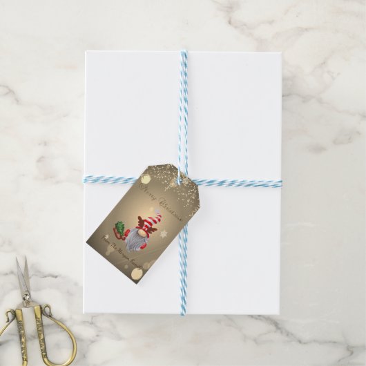 Gnome Pine Tree Sleigh Confetti Cadeaulabel (Met Touw)