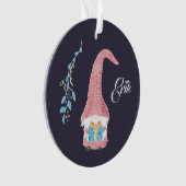 Gnome suédois rouge avec un ornement (devant)