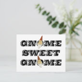 Gnome Sweet Gnome drôle carte postale (Debout devant)