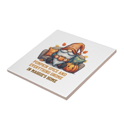 Gnome thuis gezellig - pompoen ontwerp tegeltje (Zijkant)