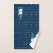 Gnomes de Noël sur fond bleu (Serviette à main)