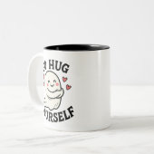 Go Hug Yourself Ghost – Cute Halloween Self-Love Tweekleurige Koffiemok (Voorkant links)