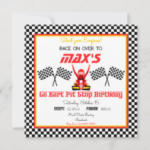 Go Kart Racers in Rood, Zwart en Geel met Vlaggen