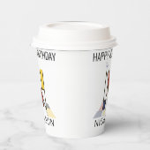 Gobelets En Papier С ool Neoplasticism Style Monogramme. Lettre N (Gauche)