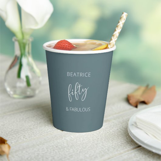 Gobelets En Papier 50 et fabuleux script moderne (Insitu)