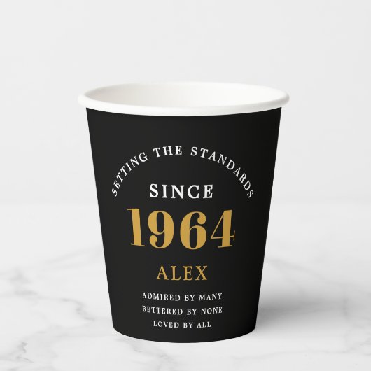 Gobelets En Papier 60e anniversaire Nom 1964 Black Gold Elegant Chic (Recto)
