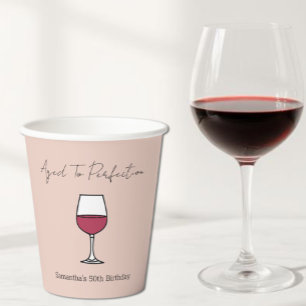 Gobelets En Papier Âgé à la perfection vin 50e anniversaire