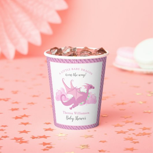 Gobelets En Papier Baby shower de dragon de fille Whimsical rose (Insitu)