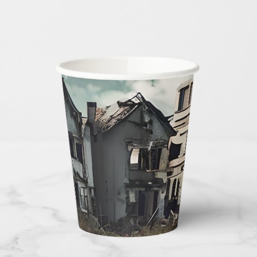 Gobelets En Papier Bâtiments abandonnés | Destruction post-apocalypse (Gauche)