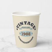 Gobelets En Papier Cadeau d'anniversaire vintage personnalisé (Verso)