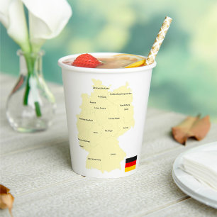 Gobelets En Papier Carte de l'Allemagne avec les États et les capital