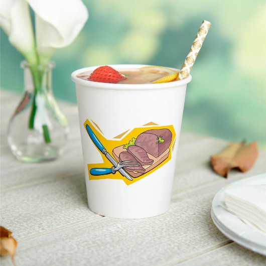 Gobelets En Papier Carving Roast Beef with Fork and Knife