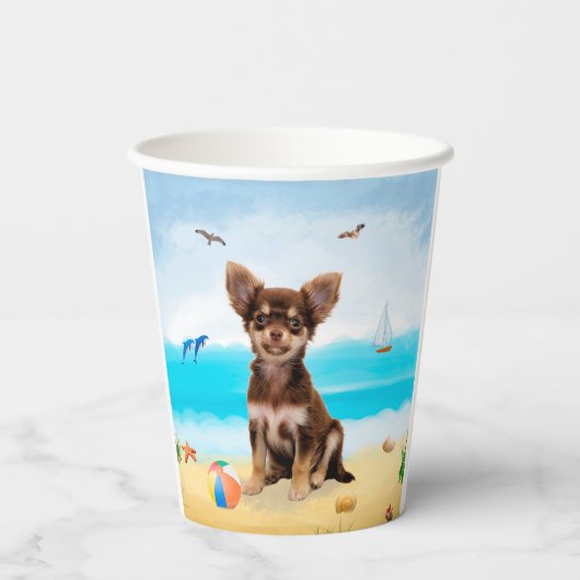 Gobelets En Papier Chihuahua Dog sur la plage (Verso)