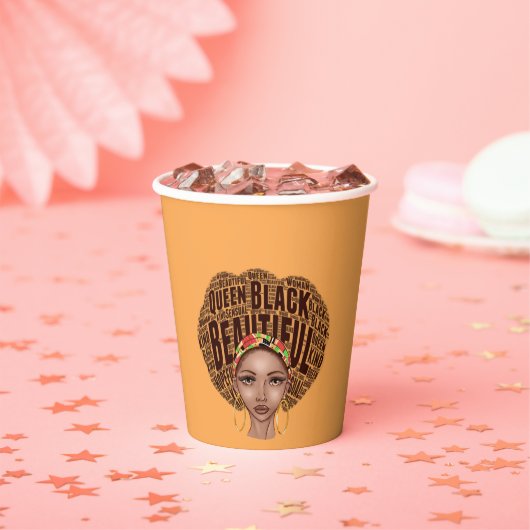 Gobelets En Papier Coupes en papier pour femme afro-américaine (Insitu)