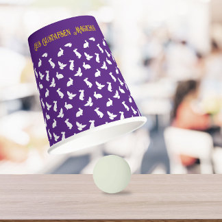 Gobelets En Papier Coupes et coupes de lapins et de colombes et boule