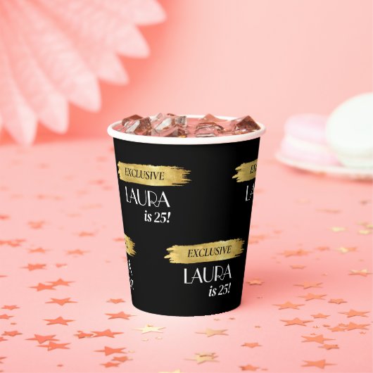 Gobelets En Papier Couverture du magazine d'anniversaire moderne Blac (Insitu)