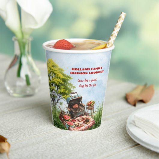 Gobelets En Papier Cuisine de réunion en famille dans la tasse de pap (Insitu)