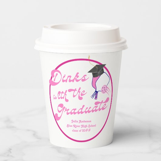 Gobelets En Papier Dink avec Graduate Pink Pickleball Graduation (Verso)