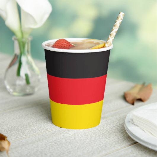 Gobelets En Papier Drapeau allemand (Insitu)
