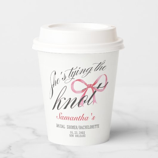 Gobelets En Papier Elle Noue le Nœud Papillon Coquette Réception de M (Recto)