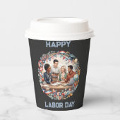 Gobelets En Papier Équipe d'éducateurs divers pour la fête du Travail (Recto)