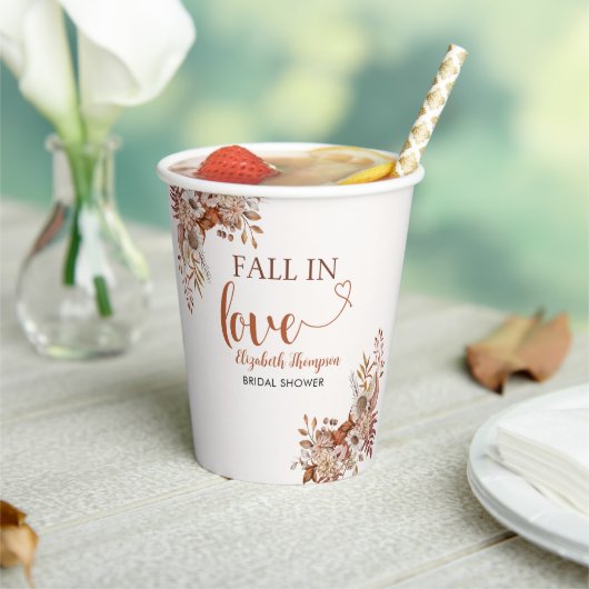 Gobelets En Papier Fall in Love Cute Fall Bridal Shower (Insitu)