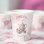 Gobelets En Papier Fête du thé de mariée aux roses roses vintages du<br><div class="desc">Vintage Victorian roses rose nuptiale tasses de thé fête nuptiale douche nuptiale monogrammed tasses de papier customisé modèle,  élégant style victorien vintage thé pot et tasse de thé doux rose girly douche nuptiale tasses de fête du thé invitations thé fête nuptiale table de thé</div>