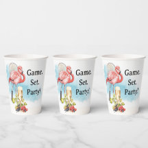 Flamingos de tennis avec raquette et balle