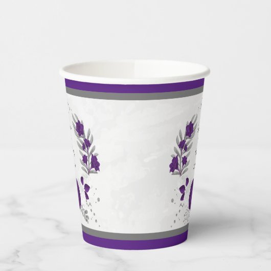 Gobelets En Papier fleurs violettes royales et blanches couronne en a (Gauche)