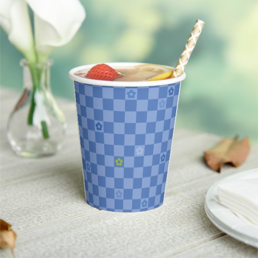 Gobelets En Papier Flower Checkered Pattern No. 01 - Light Blue (Insitu)