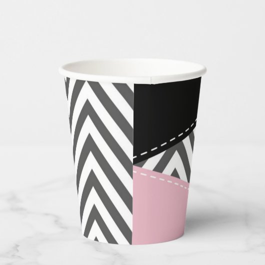 Gobelets En Papier Gris Zigzag, Gris Chevron, Motif Zigzag, Rose (Droite)