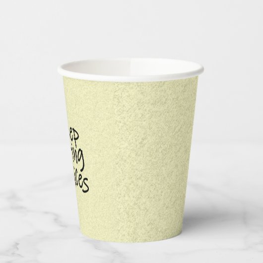 Gobelets En Papier I Keep Hearing Invoices (Gauche)