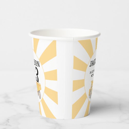 Gobelets En Papier Jaune en construction garçon tasses de papier d'an (Droite)