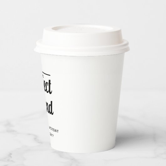 Gobelets En Papier Le Mélange De Café Mariage Privilégié (Gauche)